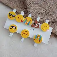 BROCHE C/APLIQUE EMOTICONES